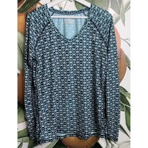 Under Armour Womens Medium Fitted Heatgear Long Sleeve Shirt